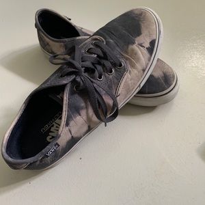 Vans Tie Dye Tennies